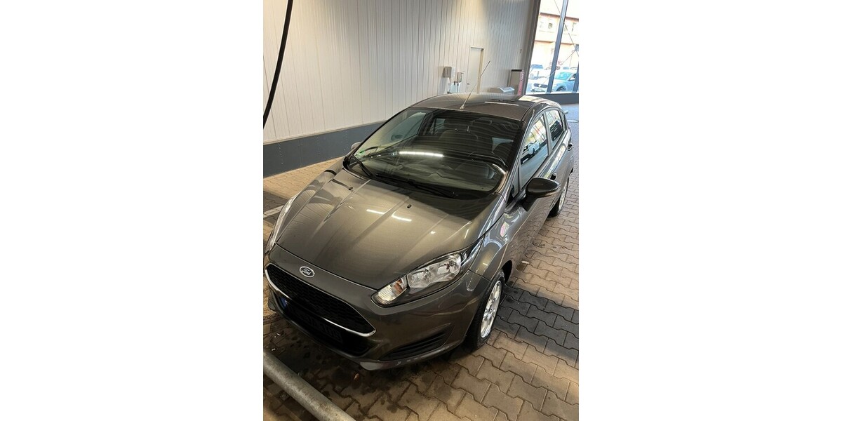 Ford Fiesta 1.25 44.500 km 8.600 &euro; Hörstel 48477