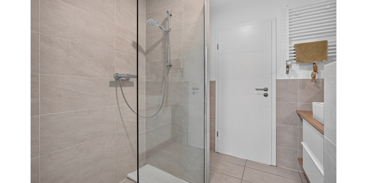 Bezugsfreie 2-Zimmer-Erdgeschosswohnung mit über 30 m² Terrasse und neuwertiger Küche in Rheine - Erdgeschoßwohnung Rheine Rheine | Angebot:27733108