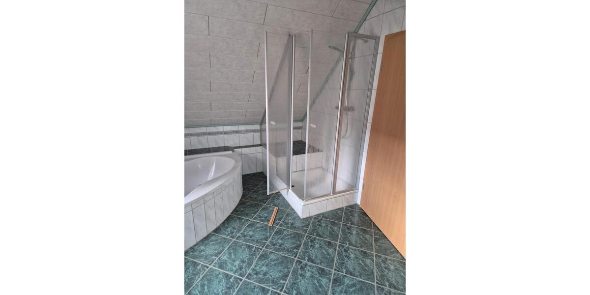 Einfamilienhaus Schüttorf - 6 Zimmer, 180 m&sup2;, 1.800&euro; | Angebot:27607937