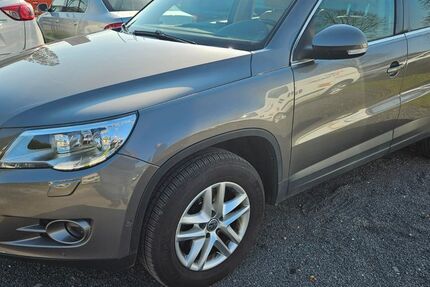 VW Tiguan 147.000 km 9.800 &euro; Steinfurt 48565