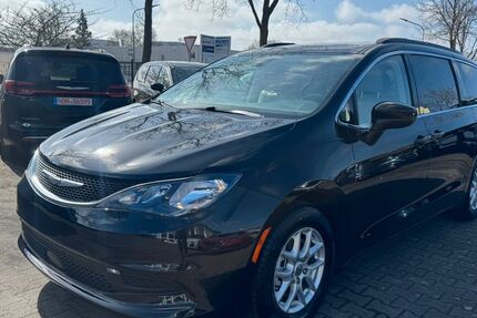 Chrysler Pacifica 127.200 km 17.499 &euro; Schüttorf 48465