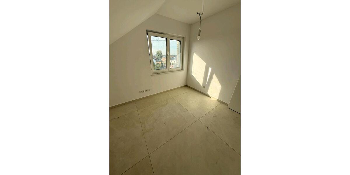 Dachgeschoßwohnung Emsdetten - 3 Zimmer, 88 m&sup2;, 1.300&euro; | Angebot:27596952