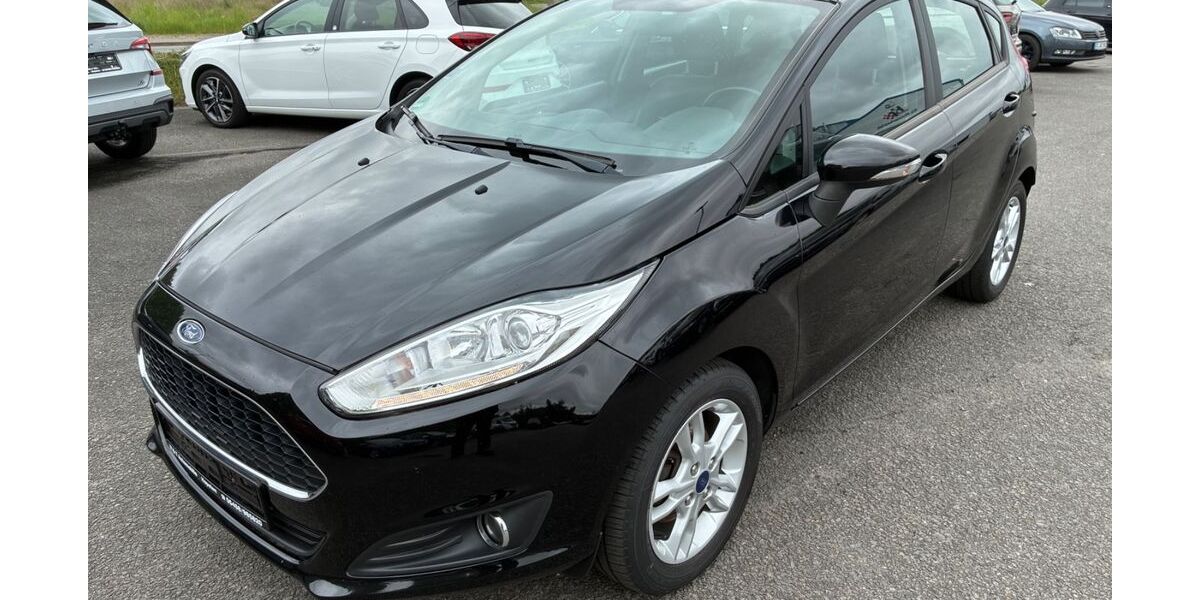 Ford Fiesta 150.850 km 6.800 &euro; Hopsten 48496