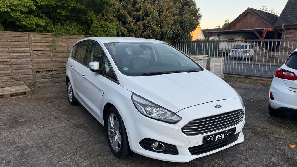 Ford S-Max 148.460 km 8.700 &euro; Gronau 48599