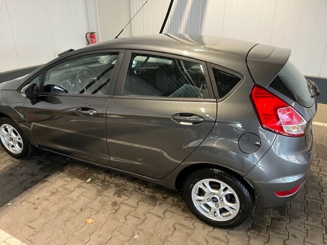 Ford Fiesta 1.25 44.500 km 8.600 &euro; Hörstel 48477