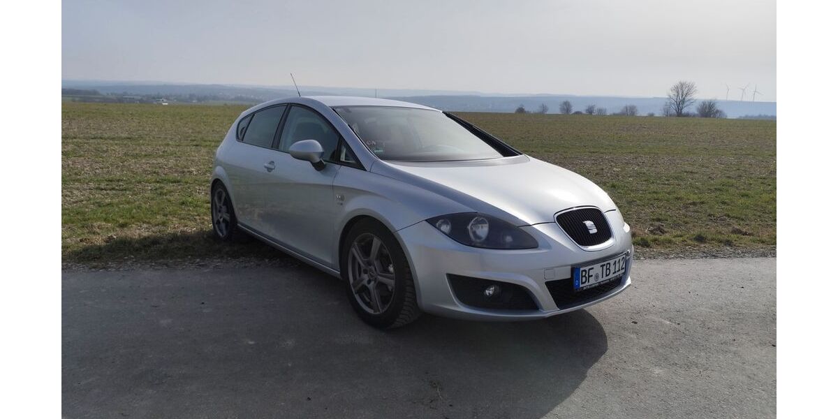 Seat Leon 166.298 km 6.250 &euro; Altenberge 48341