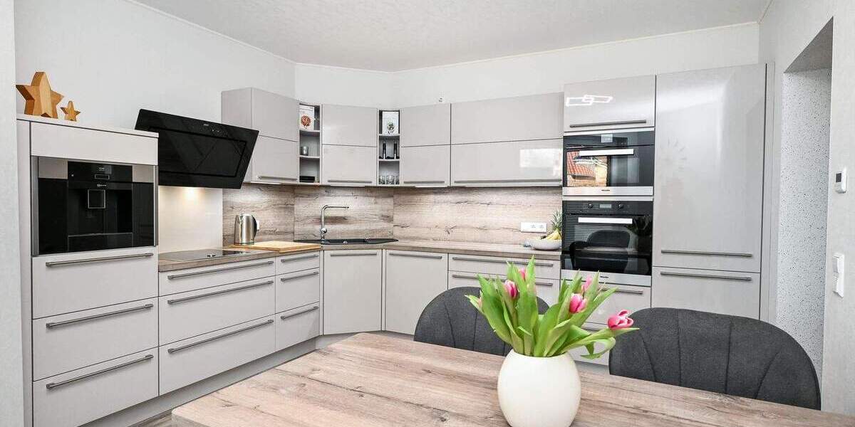 Einfamilienhaus Hopsten - 7 Zimmer, 254 m&sup2;, 585.000&euro; | Angebot:25744101