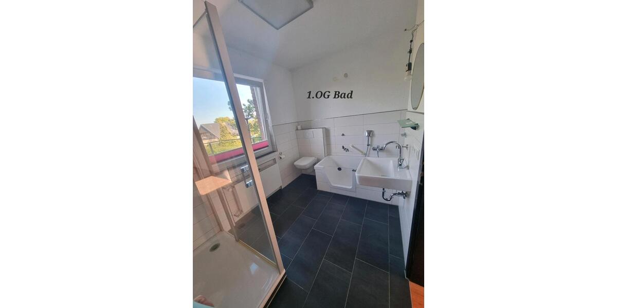 Etagenwohnung Bad Bentheim - 5 Zimmer, 144 m&sup2;, 1.550&euro; | Angebot:27608347