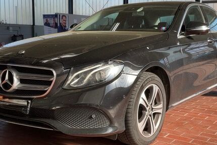 Mercedes-Benz E 220 160.000 km 23.990 &euro; Freren 49832
