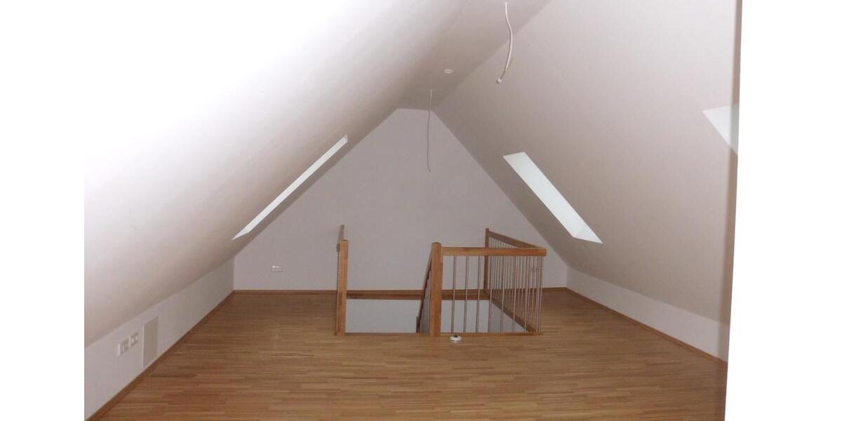 Dachgeschoßwohnung Rheine Altenrheine - 3 Zimmer, 92 m&sup2;, 920&euro; | Angebot:26223493