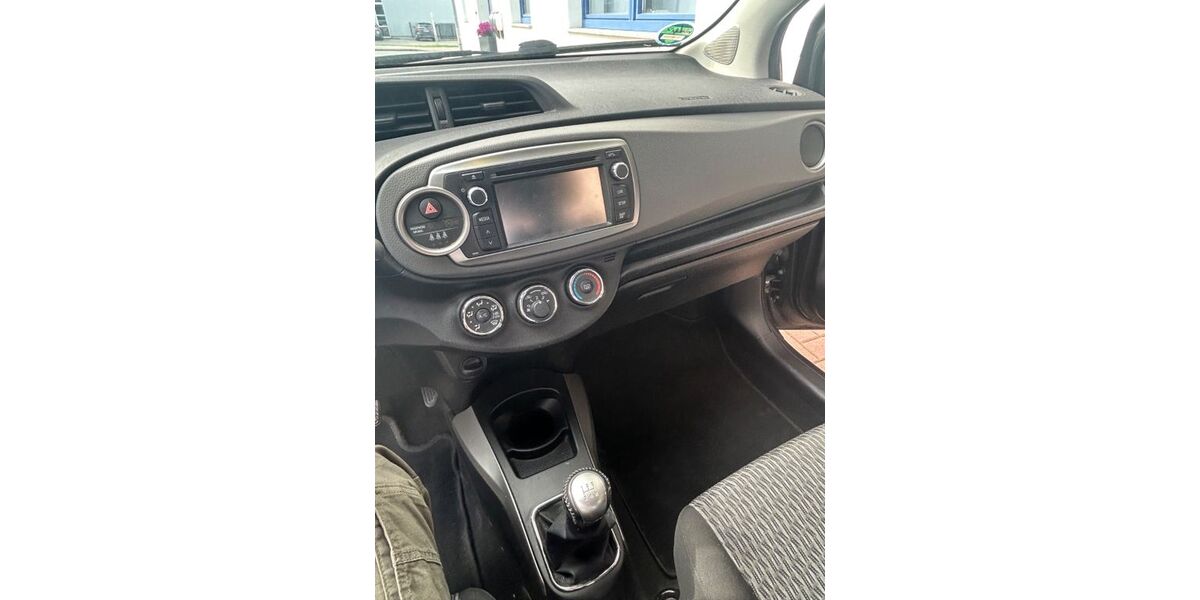 Toyota Yaris 51.702 km 8.200 &euro; Lengerich 49525