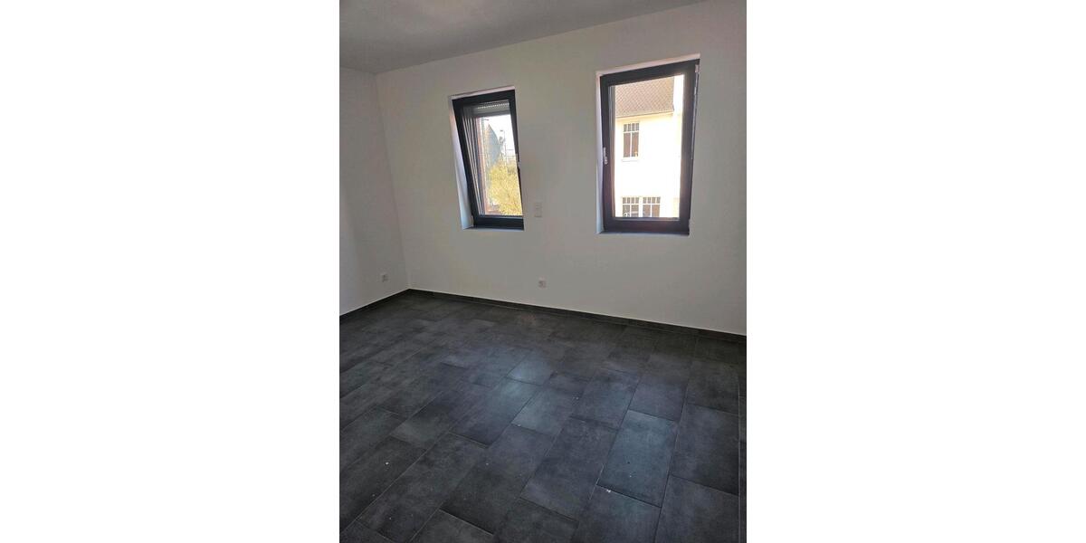 Etagenwohnung Lingen (Ems) Damaschke - 2 Zimmer, 68 m&sup2;, 720&euro; | Angebot:25872603