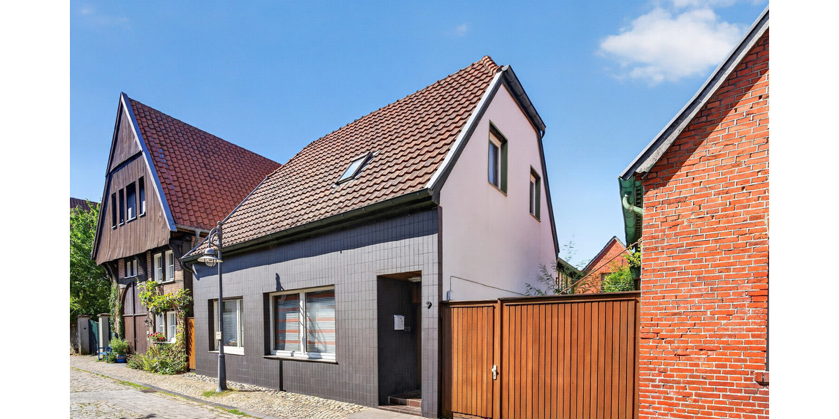 Wo Geschichte auf neue Möglichkeiten trifft – Einfamilienhaus mit Nebengebäude in Burgsteinfurt! - Einfamilienhaus Steinfurt steinfurt | Angebot:27542129