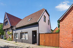 Wo Geschichte auf neue Möglichkeiten trifft – Einfamilienhaus mit Nebengebäude in Burgsteinfurt! - Einfamilienhaus Steinfurt steinfurt | Angebot:27542129