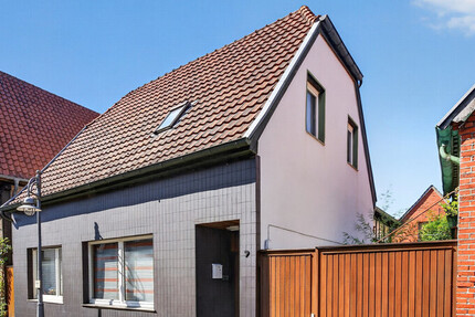 Wo Geschichte auf neue Möglichkeiten trifft – Einfamilienhaus mit Nebengebäude in Burgsteinfurt! - Haus Steinfurt steinfurt | Angebot:27542129