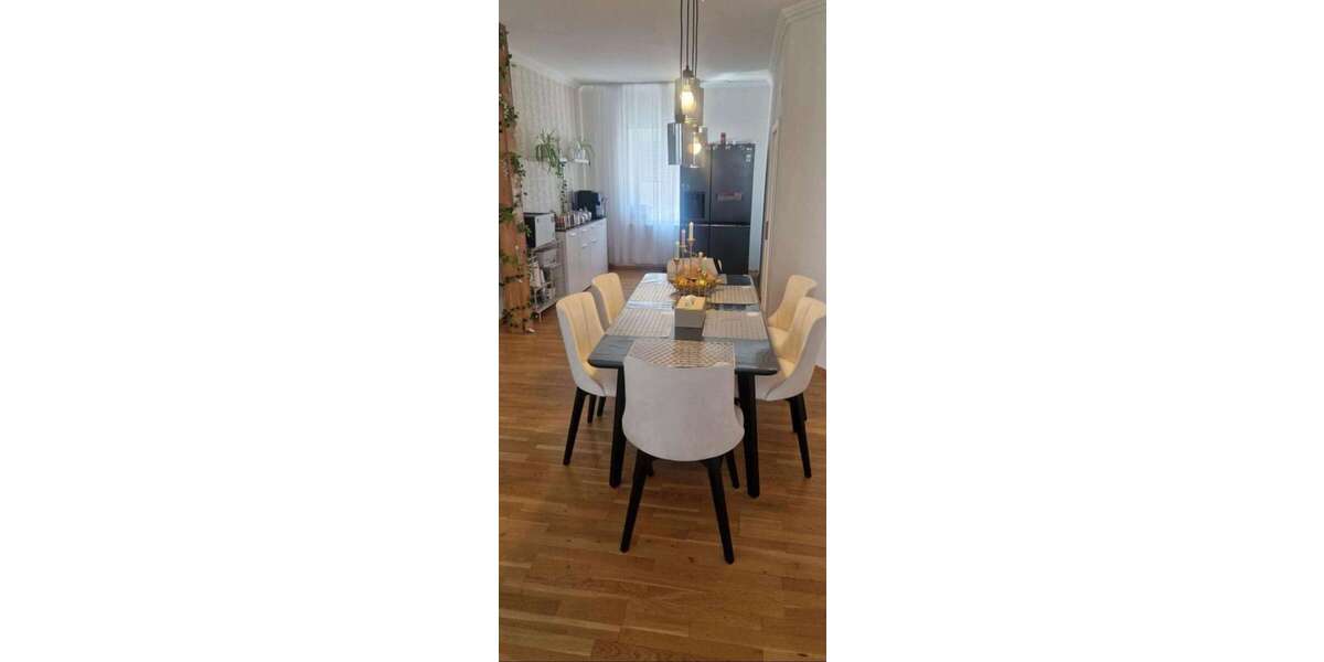 Etagenwohnung Neuenkirchen - 3 Zimmer, 145 m&sup2;, 1.100&euro; | Angebot:25831795
