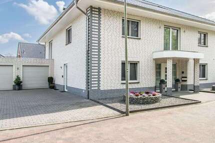 Haus Wettringen - 8 Zimmer, 328 m&sup2;, 699.000&euro; | Angebot:25661436