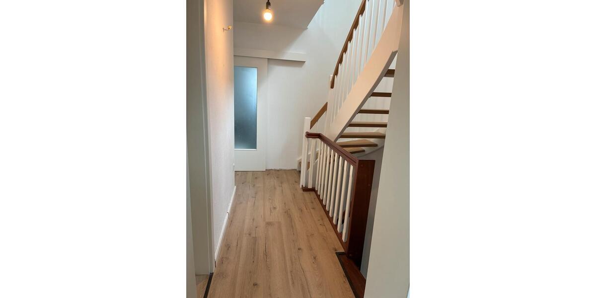 Reihenhaus Lingen (Ems) Damaschke - 300.000&euro; | Angebot:26621618