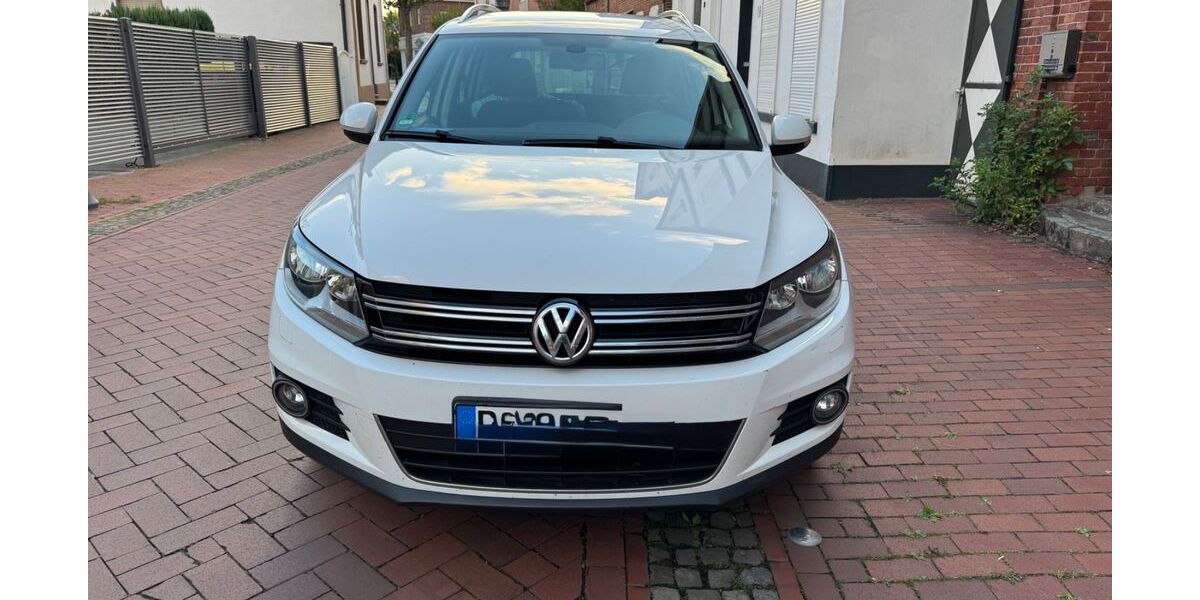 VW Tiguan 198.000 km 7.999 &euro; Steinfurt 48565