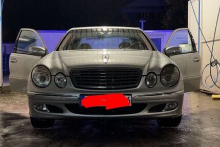 Mercedes-Benz 270 268.000 km 3.999 &euro; Lingen 49808