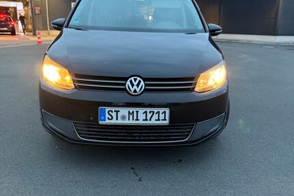 VW Touran 235.000 km 5.399 &euro; Ochtrup 48607