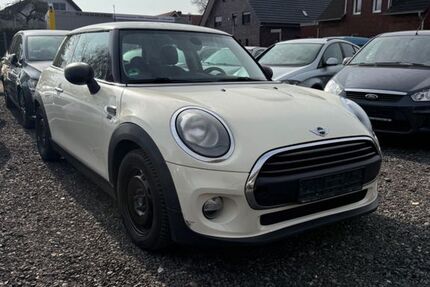 Mini ONE 221.734 km 4.999 &euro; Greven 48268