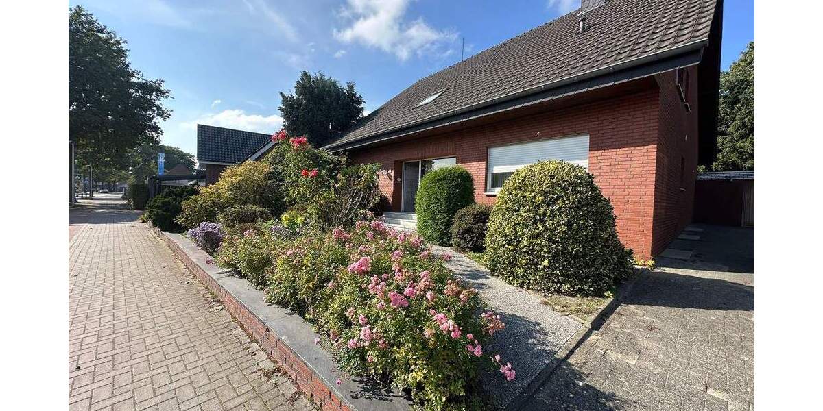 Einfamilienhaus Gronau Epe - 8 Zimmer, 215 m&sup2;, 405.000&euro; | Angebot:25742303