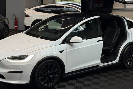 Tesla Model X 67.777 km 75.950 &euro; Emsbüren 48488