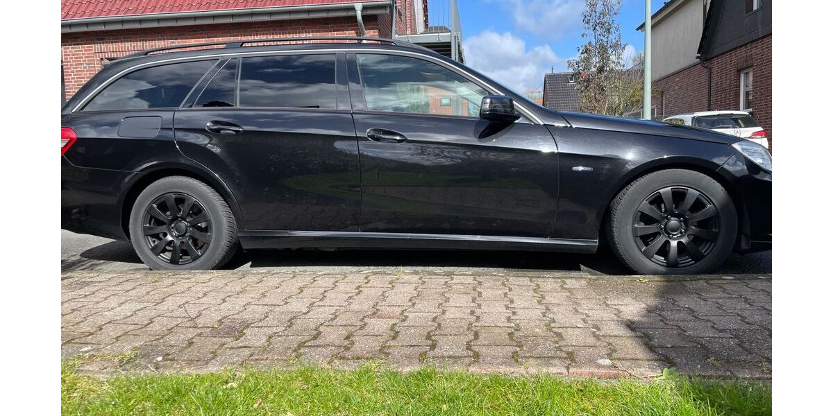 Mercedes-Benz E 220 289.424 km 4.950 &euro; Altenberge 48341