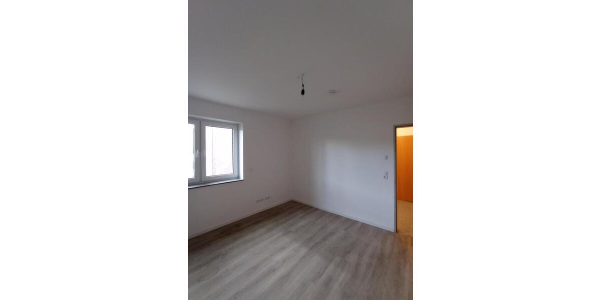 Etagenwohnung Lingen (Ems) - 2 Zimmer, 52 m&sup2;, 500&euro; | Angebot:25648588