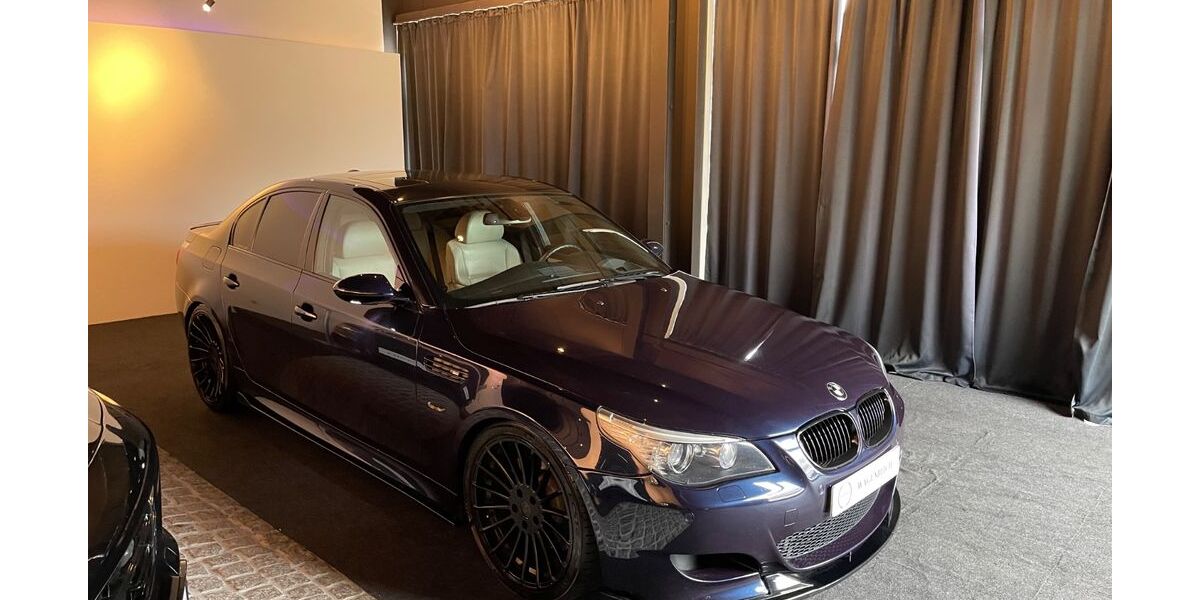 BMW M5 166.700 km 54.900 &euro; Schapen 48480