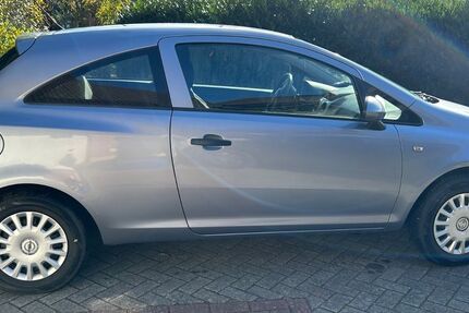 Opel Corsa 140.000 km 3.500 &euro; Beesten 49832