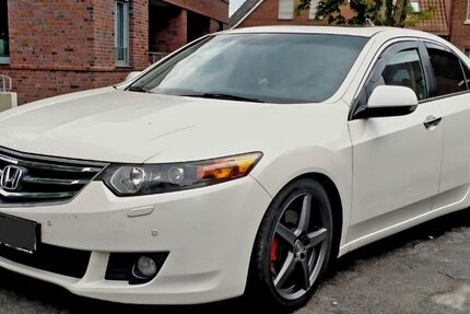 Honda Accord 241.000 km 10.500 &euro; Gronau 48599