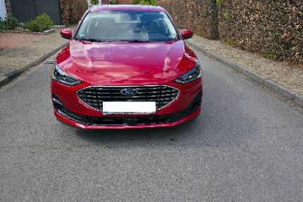 Ford Focus 10.500 km 22.000 &euro; Metelen 48629