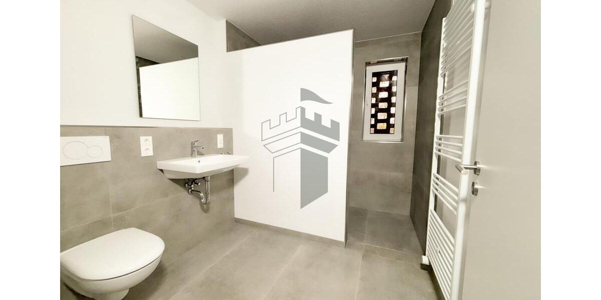 Dachgeschoßwohnung Lingen (Ems) Damaschke - 2.5 Zimmer, 88 m&sup2;, 1.094&euro; | Angebot:26069318