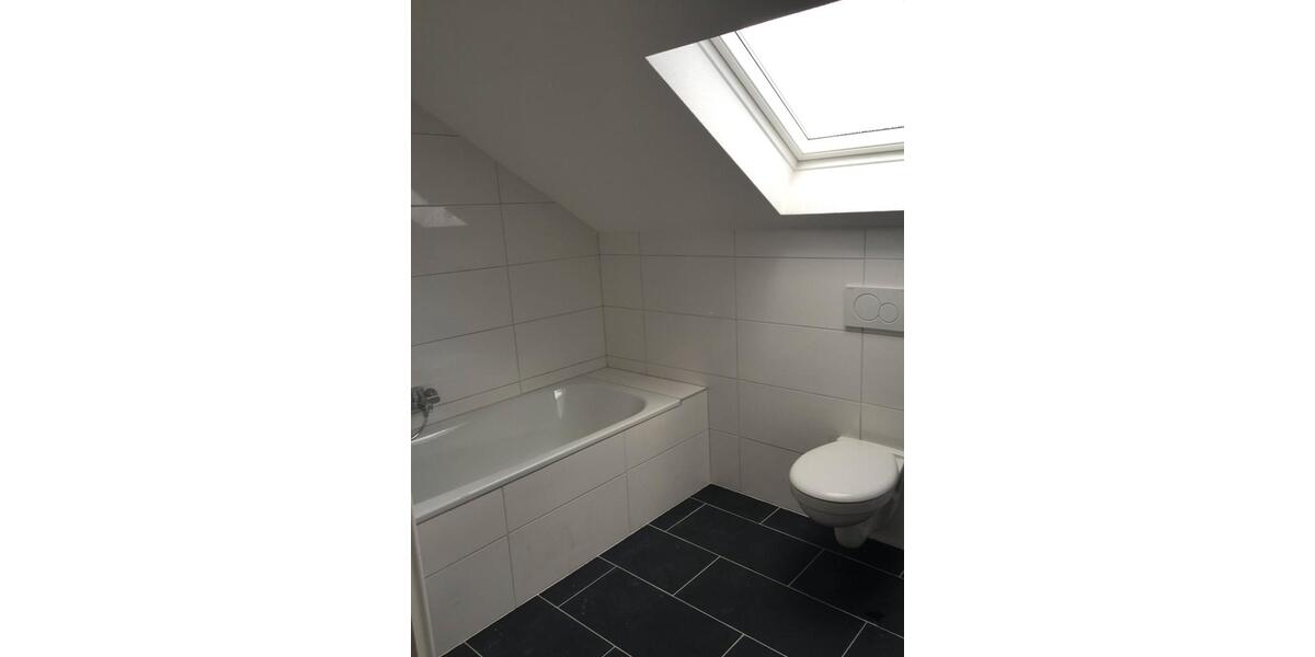 Dachgeschoßwohnung Ibbenbüren Bockraden - 3 Zimmer, 71 m&sup2;, 195.000&euro; | Angebot:26815411