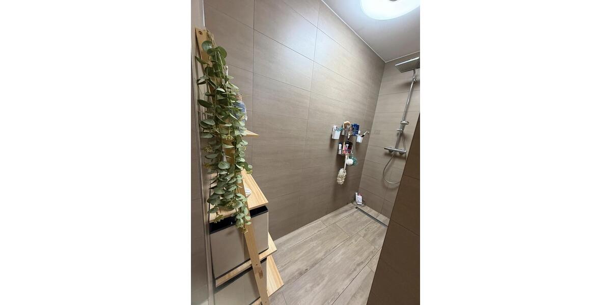 Etagenwohnung Ibbenbüren Bockraden - 7.5 Zimmer, 150 m&sup2;, 1.800&euro; | Angebot:27537322