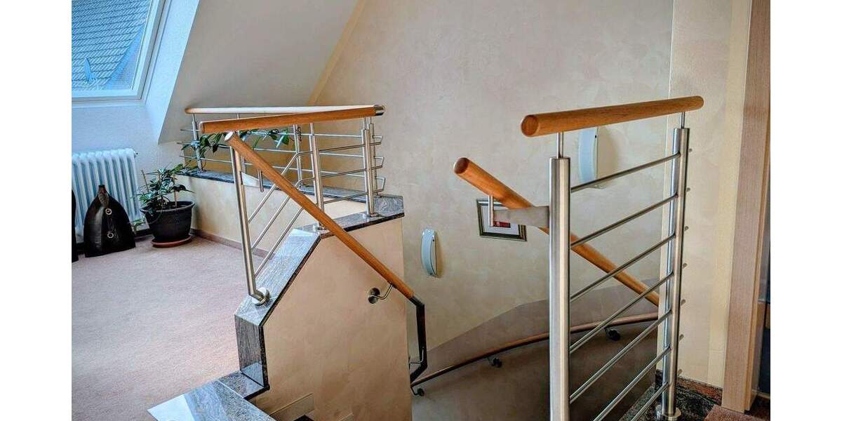 Mehrfamilienhaus, Wohnhaus Andervenne - 7 Zimmer, 266 m&sup2;, 399.000&euro; | Angebot:25686166