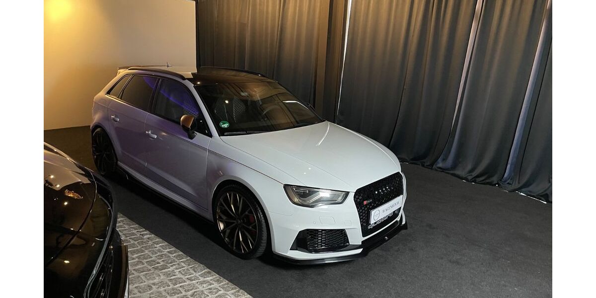 Audi RS3 113.000 km 36.990 &euro; Schapen 48480