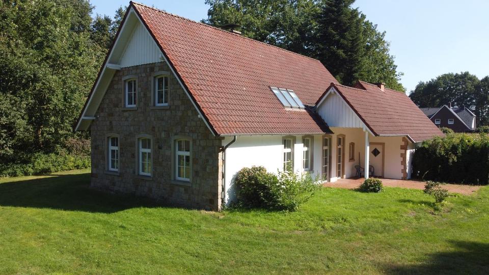 Einfamilienhaus Ibbenbüren Bockraden - 5 Zimmer, 210 m&sup2;, 1.850&euro; | Angebot:27614934