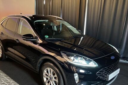 Ford Kuga 62.000 km 16.990 &euro; Schapen 48480