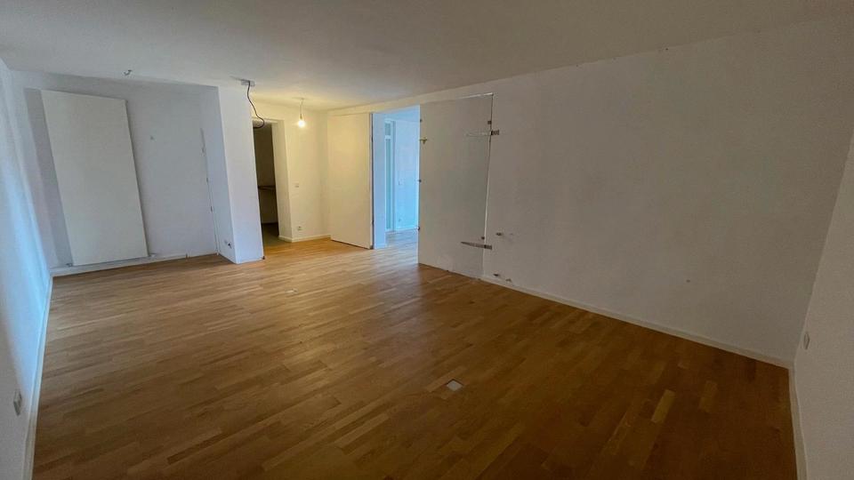 Etagenwohnung Metelen - 8 Zimmer, 213 m&sup2;, 1.300&euro; | Angebot:25409345