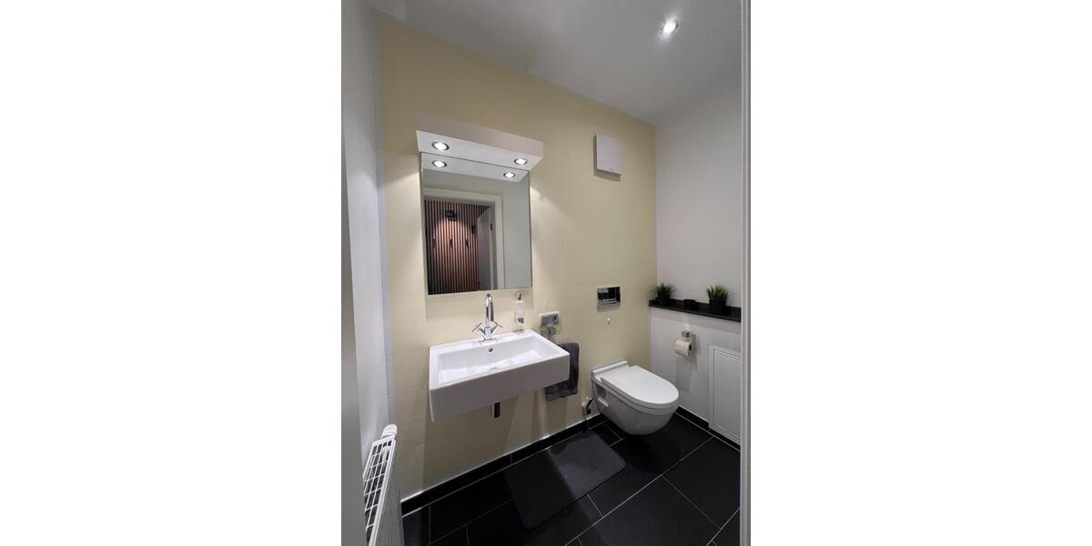 Einfamilienhaus Gronau (Westfahlen) - 3 Zimmer, 168 m&sup2;, 1.560&euro; | Angebot:27626935