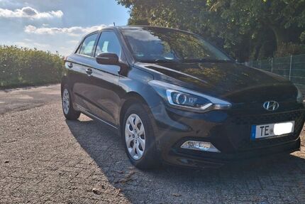 Hyundai i20 75.000 km 9.800 &euro; Recke 49509