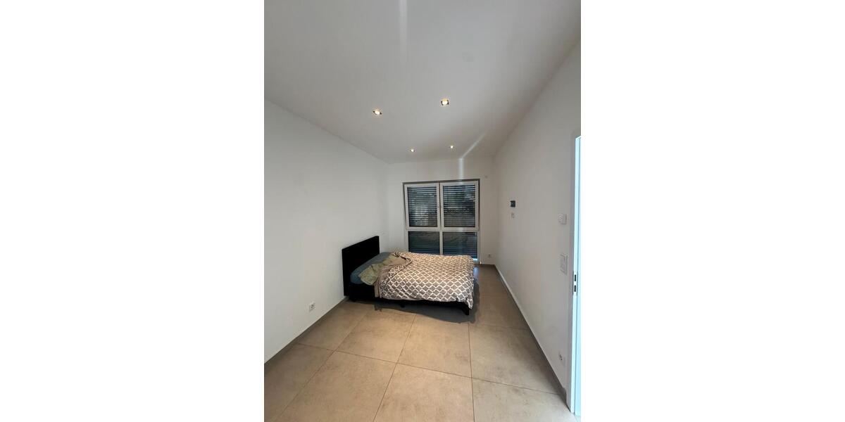 Etagenwohnung Gronau (Westfahlen) - 2 Zimmer, 75 m&sup2;, 1.100&euro; | Angebot:26670848